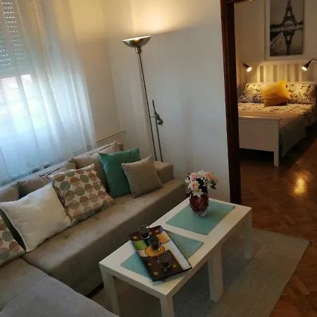 Apartment Strahinjica Bana *