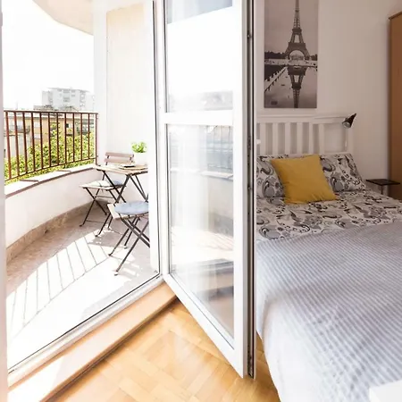 Apartment Strahinjica Bana *